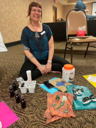 GUA SHA FOR CRAFTING HANDS